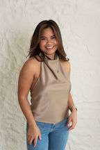 HALTER TOP BEIGE
