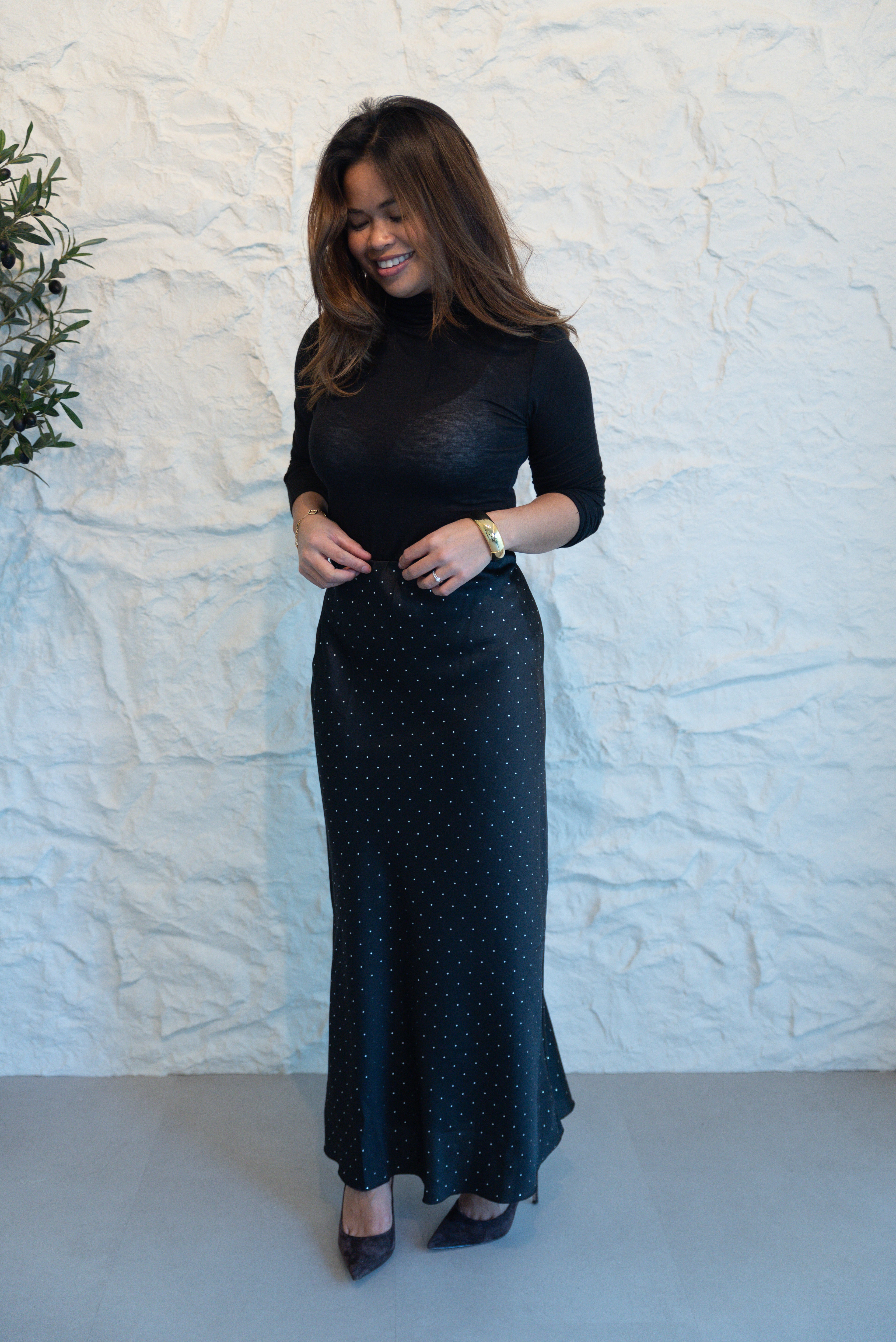 SATIJNEN MIDI-ROK MET STRASS STENEN