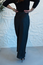 SATIJNEN MIDI-ROK MET STRASS STENEN