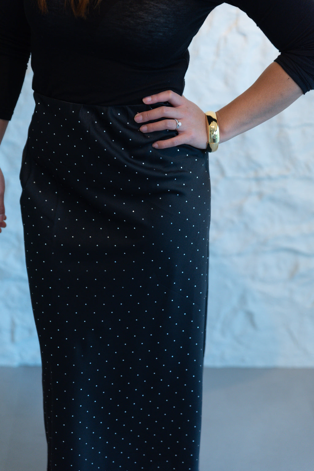 SATIJNEN MIDI-ROK MET STRASS STENEN